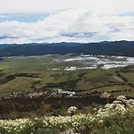 Alojamento de Acomodação e Pequeno-almoço Dom Na Slivnici Cerknica