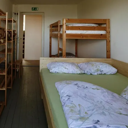 Frühstückspension Dom Na Slivnici Cerknica
