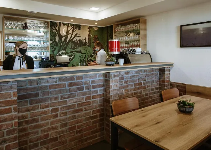 Alojamento de Acomodação e Pequeno-almoço Dom Na Slivnici Cerknica