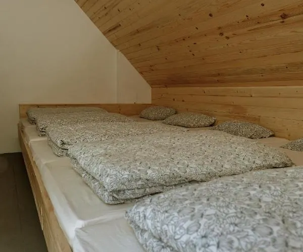 Nočitev z zajtrkom Dom Na Slivnici *