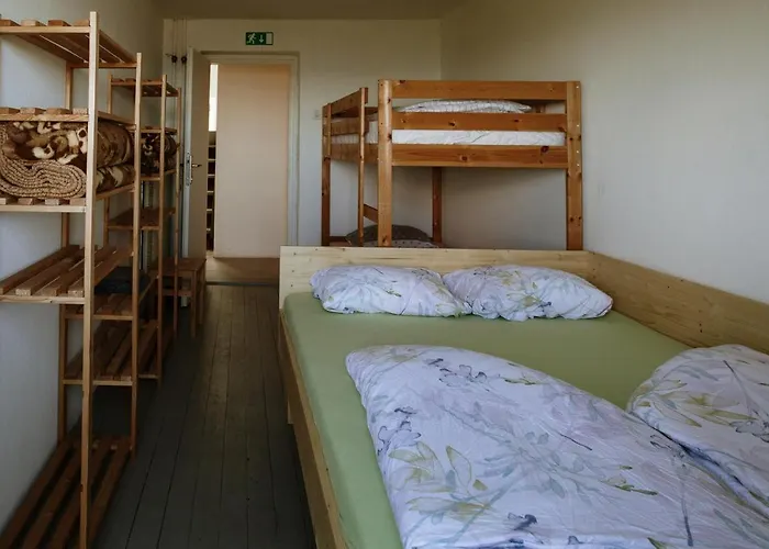 Alojamento de Acomodação e Pequeno-almoço Dom Na Slivnici Cerknica