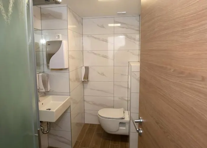 Alojamento de Acomodação e Pequeno-almoço Dom Na Slivnici *